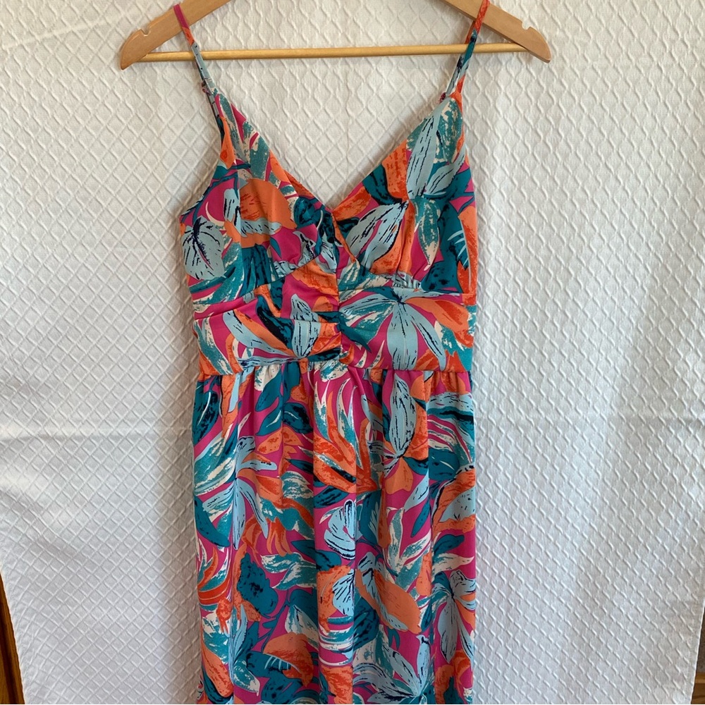 SHEIN Blue/Pink Floral Maxi Dress. Adjustable Straps. Size 6. Lightweight/Flowy.